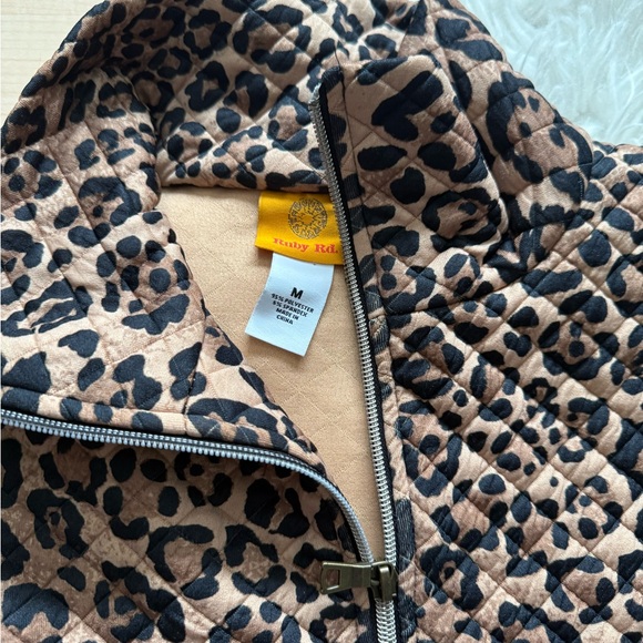 Ruby Rd. Leopard Quilted Zipper Jacket M - Picture 3 of 4